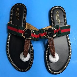Gucci Women’s Sandals Size 8 (38)